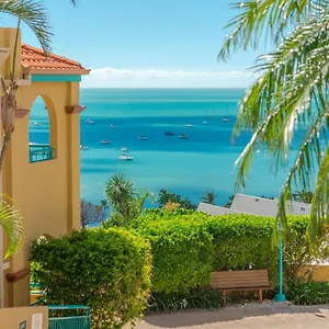 Toscana Village Lodge Airlie Beach